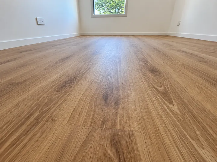 Sol parquet chêne, perspective basse