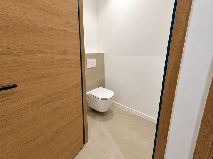 WC en chêne et beige